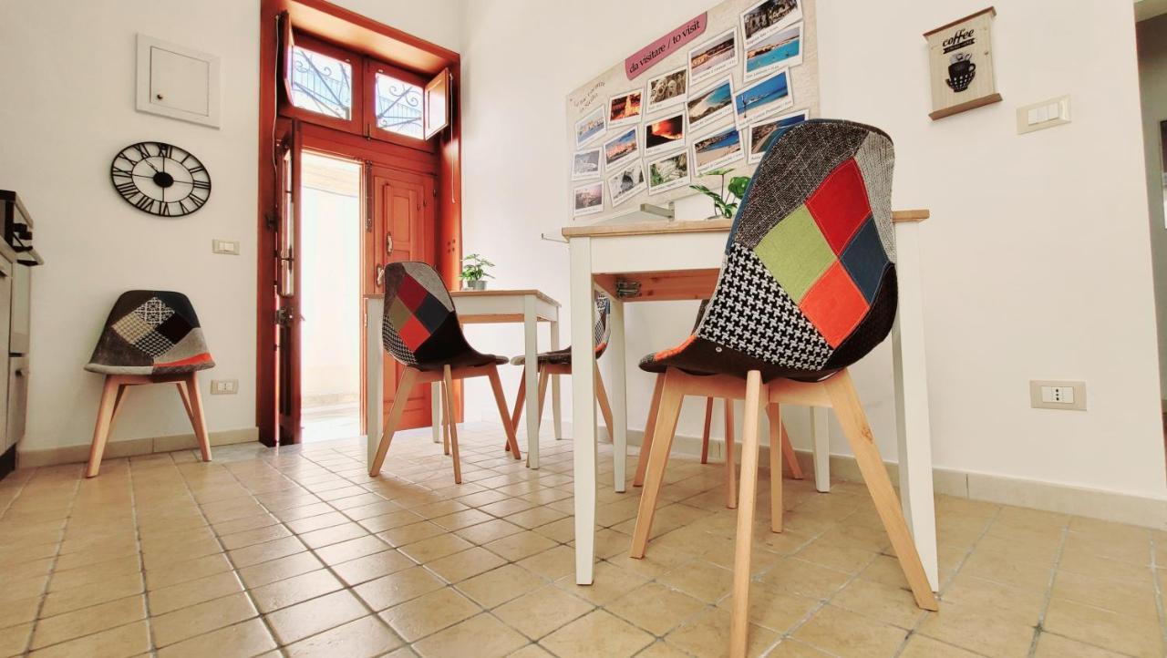 Zanzi 'S Charming Rooms Avola Exterior photo