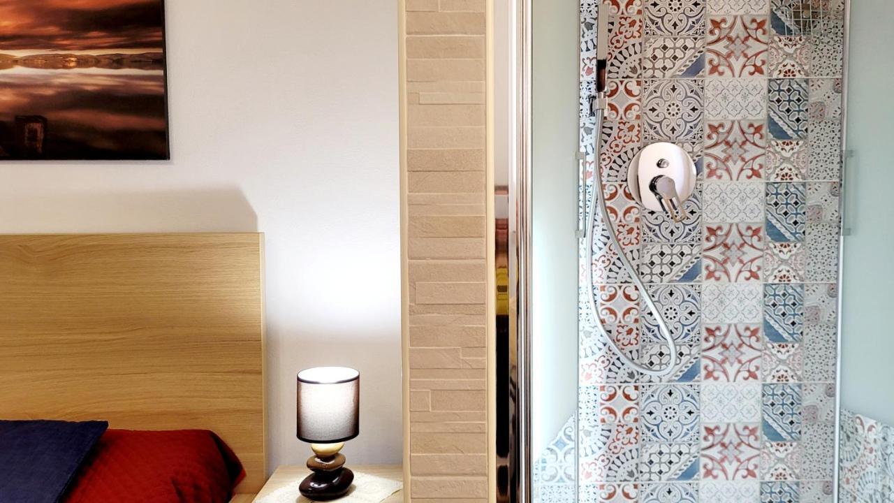 Zanzi 'S Charming Rooms Avola Exterior photo