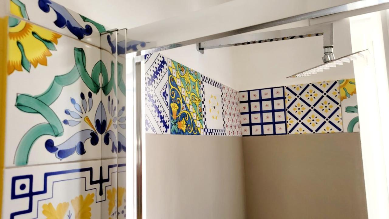 Zanzi 'S Charming Rooms Avola Exterior photo
