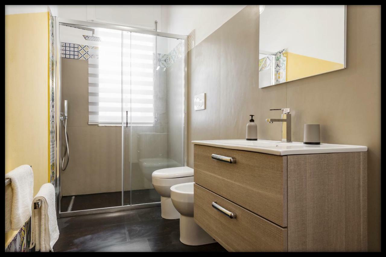 Zanzi 'S Charming Rooms Avola Exterior photo